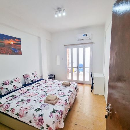 Citycenter Rooms Next To The Beach Larnaca Exterior photo